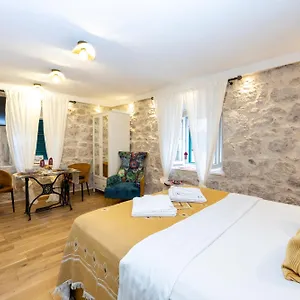 Kruna Est 2024 Apartment