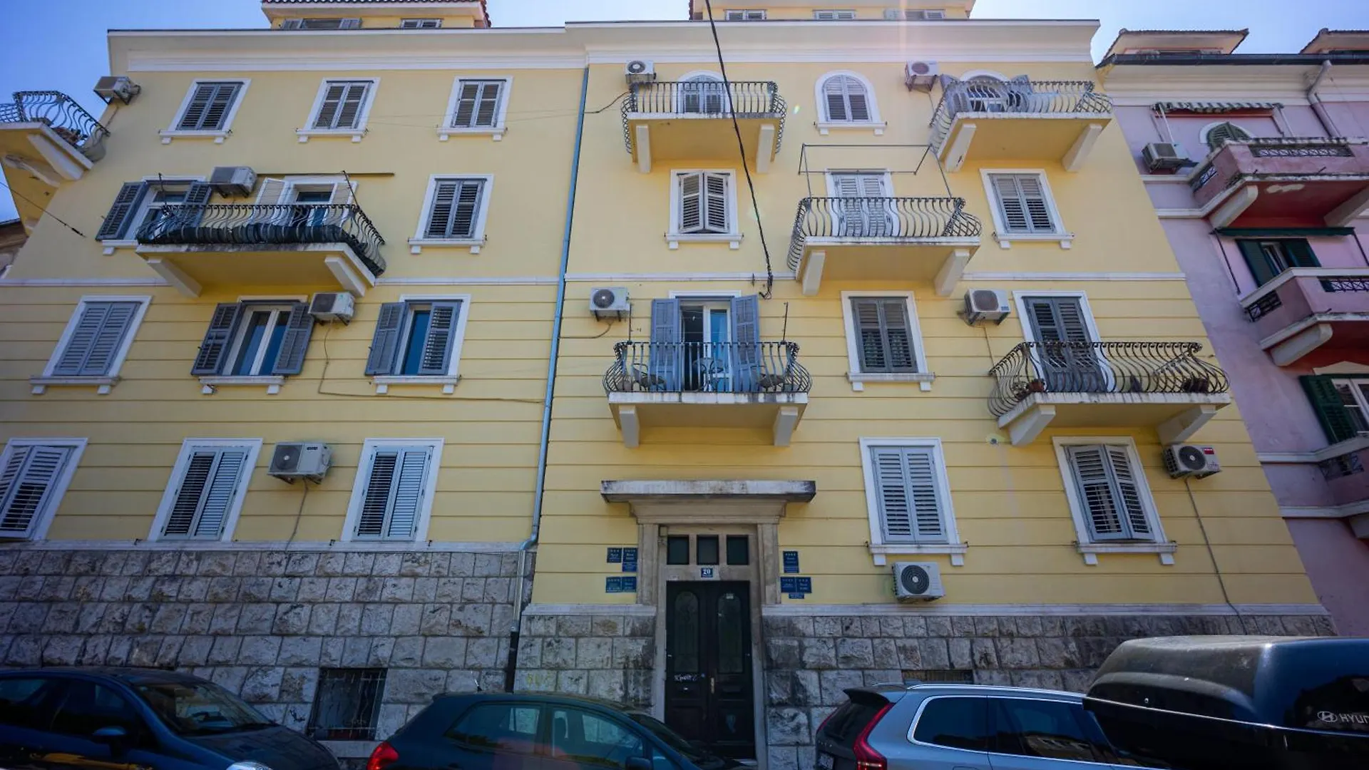 Apartment Splitski Dir